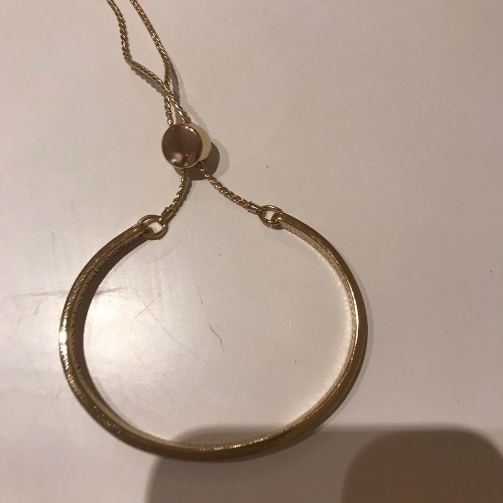 Guess bracelet nwot​​​​ - Picture 3 of 5